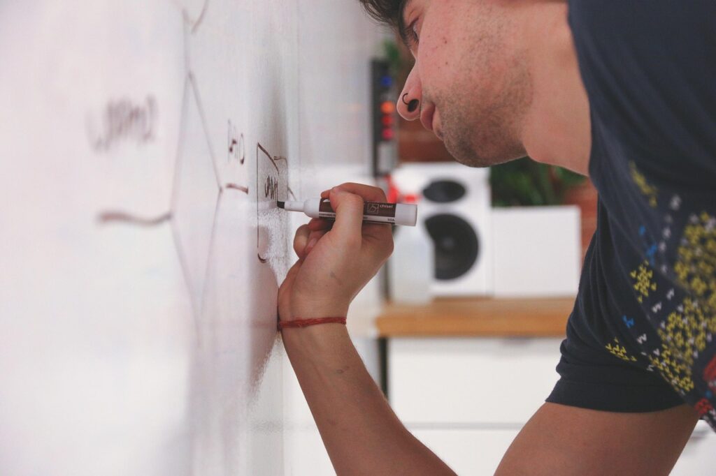 Cracking the Code: Advanced Technology Explainers